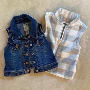 2 Old Navy Toddler Girl Vests